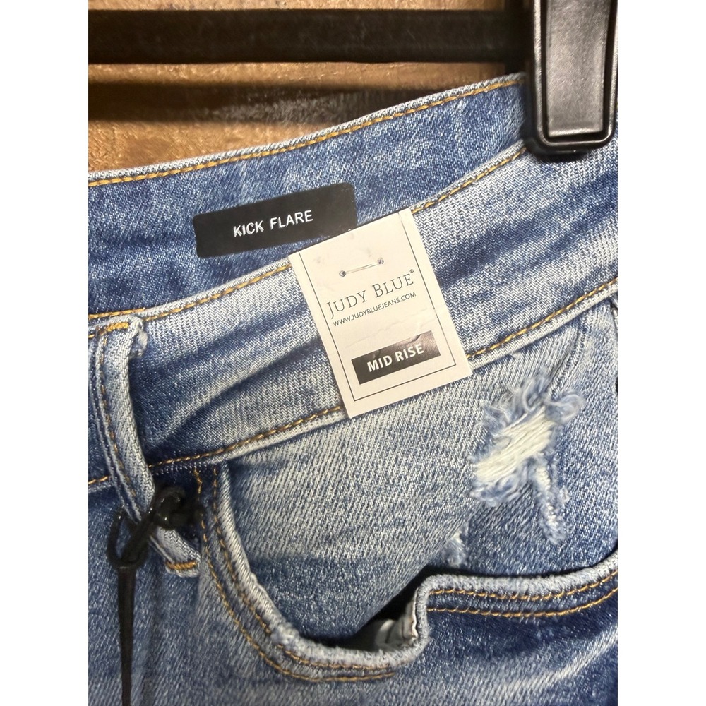 Judy Blue Mid Rise Medium Wash Distressed Hem Kick Flare Jeans JB88979 14W - Picture 6 of 10